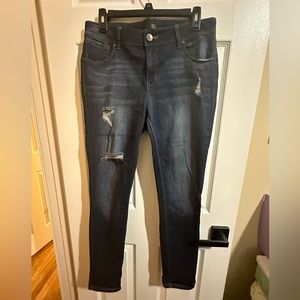 1822 denim - Adrianna distressed jeans NWOT